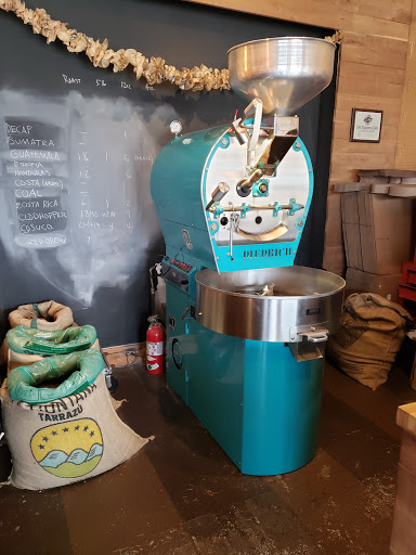 Coffee Shop «Joe Sippers Cafe», reviews and photos, 114 S 4th St, Effingham, IL 62401, USA