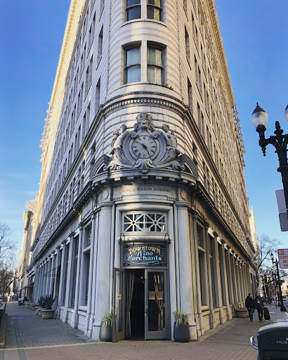 Wine Bar «Downtown Wine Merchants», reviews and photos, 102 Frank H Ogawa Plaza, Oakland, CA 94612, USA