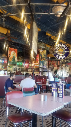 Shopping Mall «Rivercrest Shopping Center», reviews and photos, 13120 Rivercrest Dr, Crestwood, IL 60445, USA