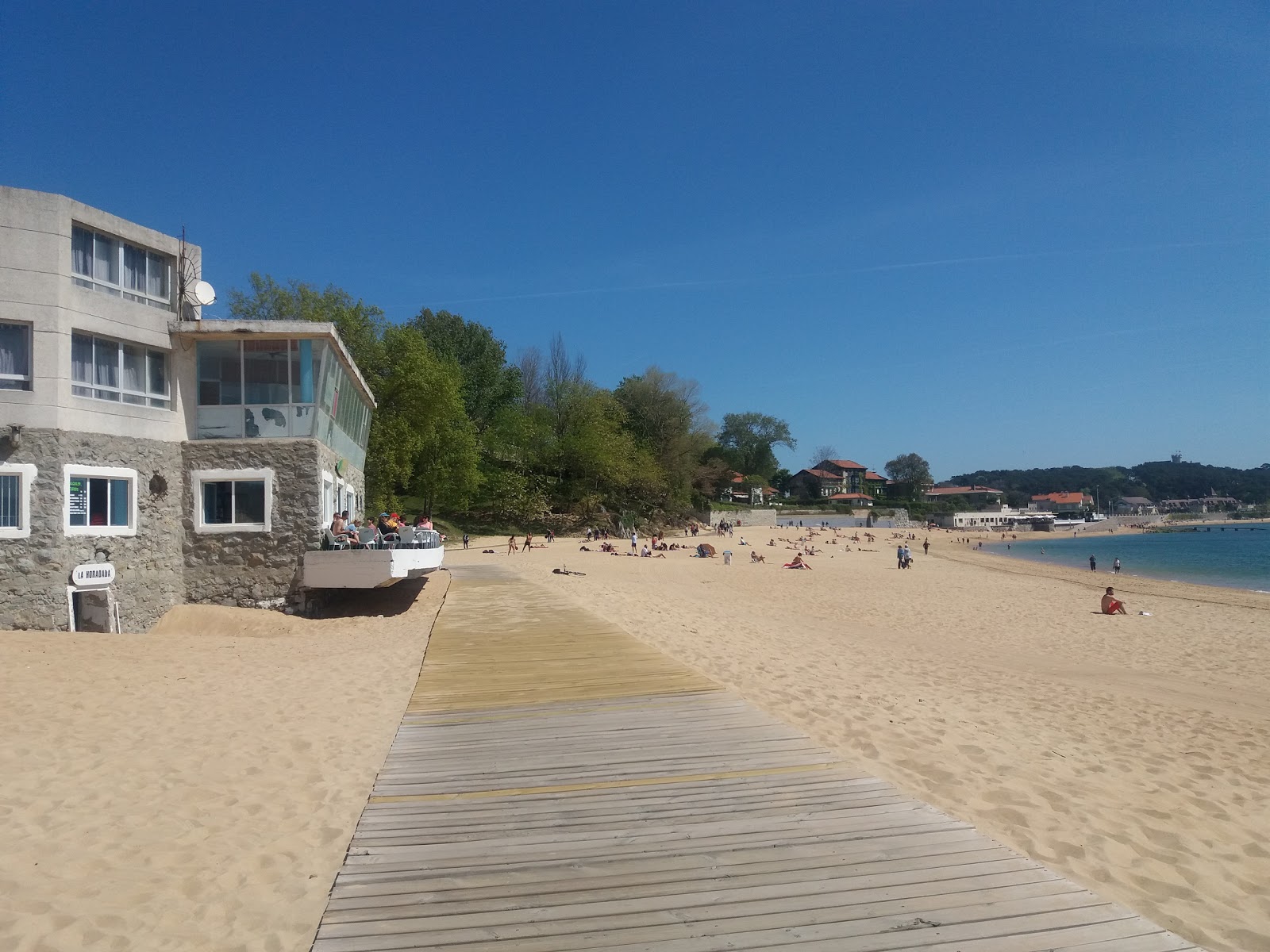 Fotografie cu Playa de Los Peligros zonă sălbatică