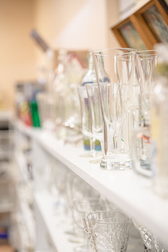 Thrift Store «ECA Thrift Shop», reviews and photos, 12451 116th Ave NE, Kirkland, WA 98034, USA