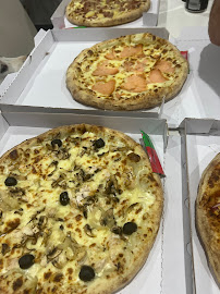 Plats et boissons du Pizzeria New Milano Pizza à Lens - n°6