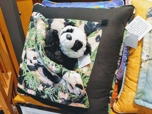 Gourmet Grocery Store «NW Food & Gifts», reviews and photos, 445 NE 3rd St, McMinnville, OR 97128, USA