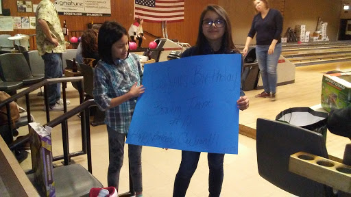 Bowling Alley «Timber Lanes Bowling Alley», reviews and photos, 1851 W Irving Park Rd, Chicago, IL 60613, USA