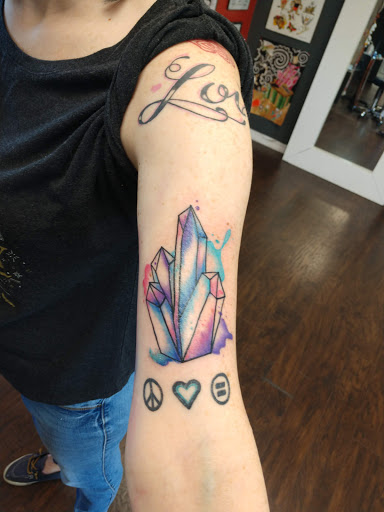 Tattoo Shop «Atlantis Tattoo & Gallery», reviews and photos, 1344 Malabar Rd SE, Palm Bay, FL 32907, USA