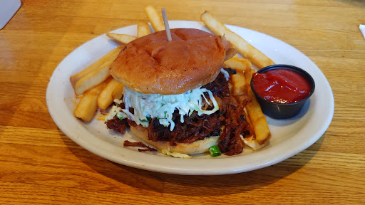 American Restaurant «California Dreaming Restaurant», reviews and photos, 1630 Cross Pointe Way, Duluth, GA 30097, USA