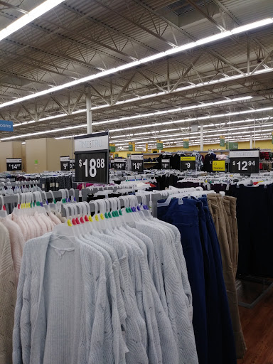Department Store «Walmart Supercenter», reviews and photos, 35 Plaza Dr, Tamaqua, PA 18252, USA