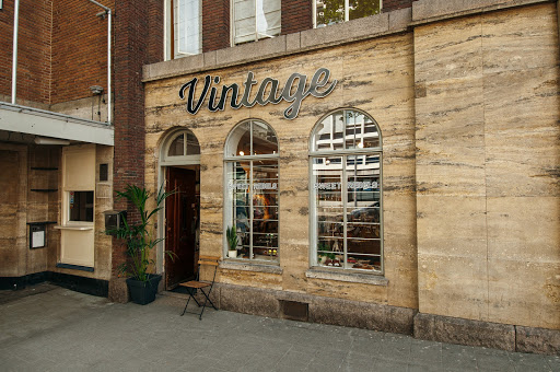Antique shops in Rotterdam