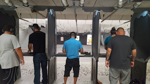 Gun Shop «Tracy Rifle and Pistol», reviews and photos, 7601 W 11th St, Tracy, CA 95304, USA