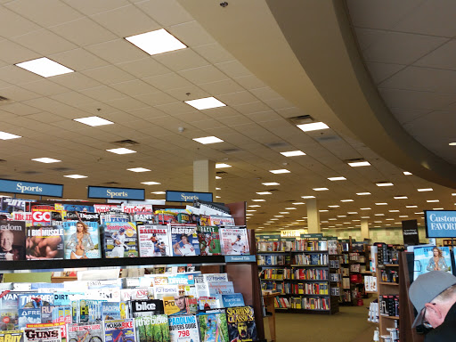 Book Store «Barnes & Noble Booksellers Happy Valley», reviews and photos, 2501 W Happy Valley Rd, Phoenix, AZ 85085, USA
