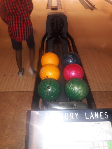 Bowling Alley «Roxbury Lanes», reviews and photos, 2823 SW Roxbury St, Seattle, WA 98126, USA