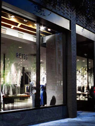 Reiss Bleecker Street