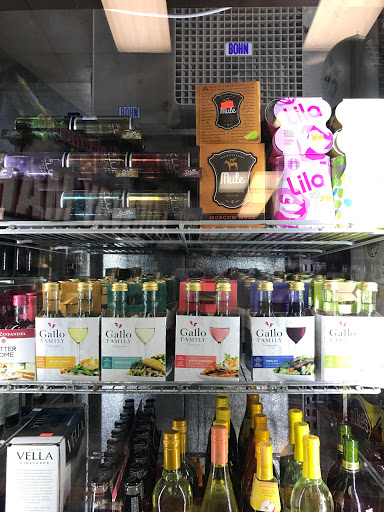 Liquor Store «Fairway Liquor Market», reviews and photos, 340 W Brown Rd, Mesa, AZ 85201, USA