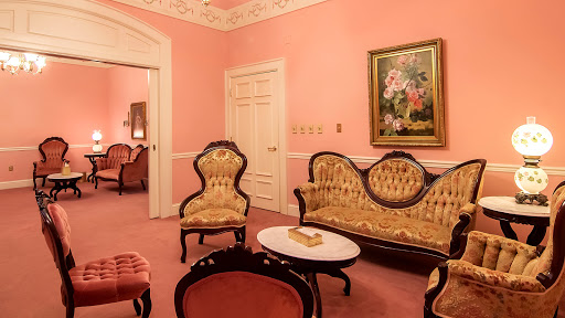 Funeral Home «Roller-Chenal Funeral Home», reviews and photos, 13801 Chenal Pkwy, Little Rock, AR 72211, USA