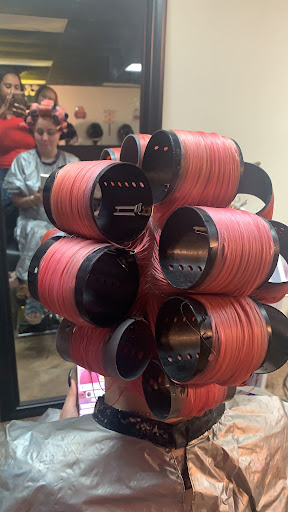 Hair Salon «Glamour Dominican Hair Creations», reviews and photos, 8124 Shore Dr b, Norfolk, VA 23518, USA