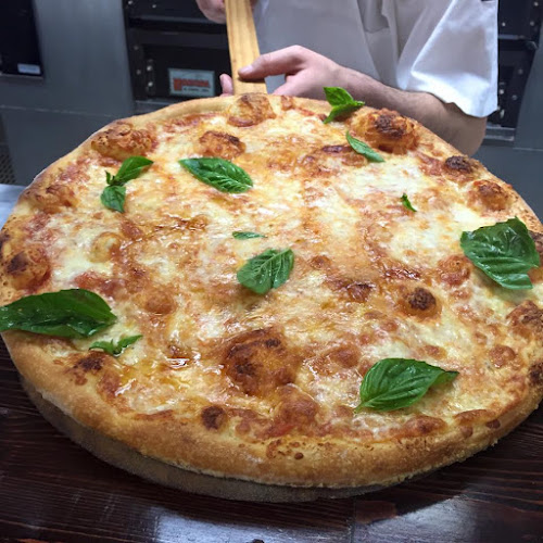 #6 best pizza place in Myrtle Beach - Vicini's Italian Restaurant And Pizzeria