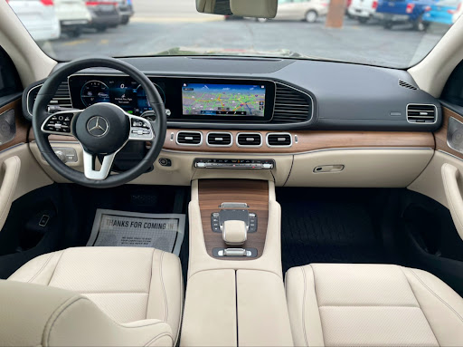 Used Car Dealer «Crystal Auto Sales Inc», reviews and photos, 2204 Nolensville Pike, Nashville, TN 37211, USA