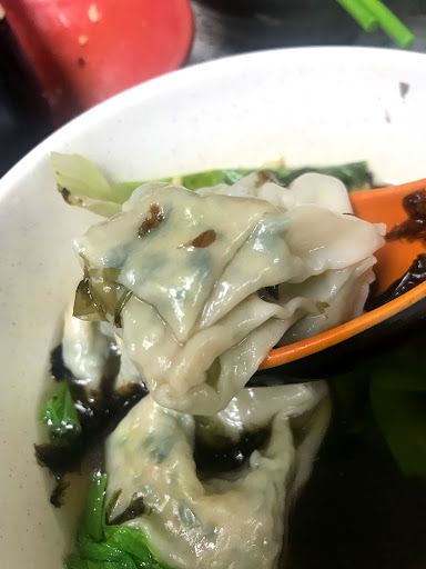 正宗溫州大餛飩-香辣獅子麵 的照片