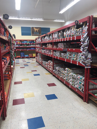 Pet Supply Store «Petco Animal Supplies», reviews and photos, 4820 South Baldwin Road #3B, Orion Township, MI 48359, USA