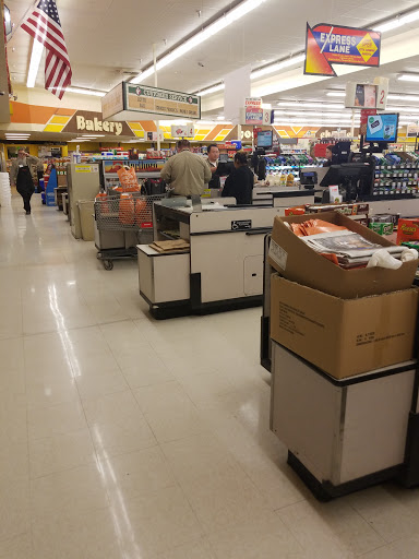Supermarket «Save Mart Supermarkets», reviews and photos, 1121 W Visalia Rd, Exeter, CA 93221, USA