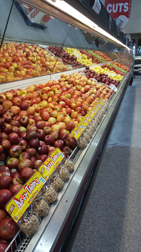 Grocery Store «Butera Market», reviews and photos, 2070 N Rand Rd, Palatine, IL 60074, USA