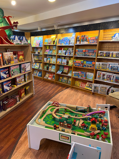 Toy Store «Tugooh Toys», reviews and photos, 1355 Wisconsin Ave NW, Washington, DC 20016, USA