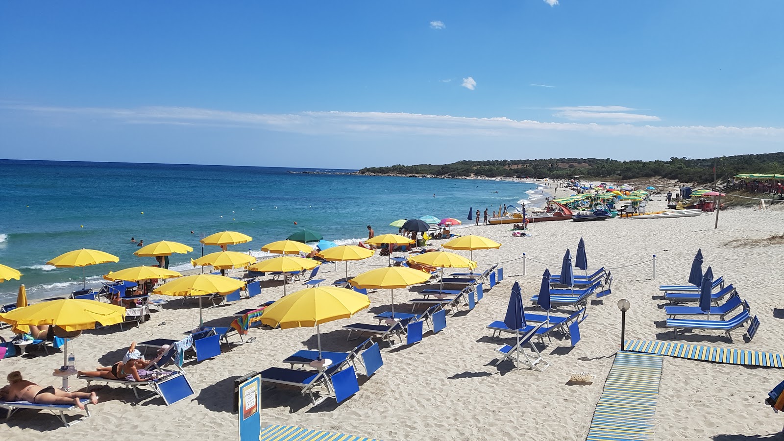 Spiaggia di Cea'in fotoğrafı uzun koy ile birlikte