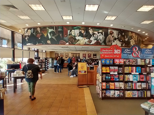 Movie Theater «Edwards Long Beach Stadium 26 & IMAX», reviews and photos, 7501 Carson Blvd, Long Beach, CA 90808, USA