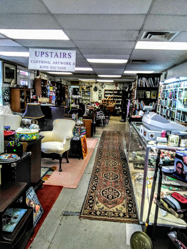 Thrift Store «Prevention of Blindness Society Look Again Resale Shop», reviews and photos, 900 King St, Alexandria, VA 22314, USA