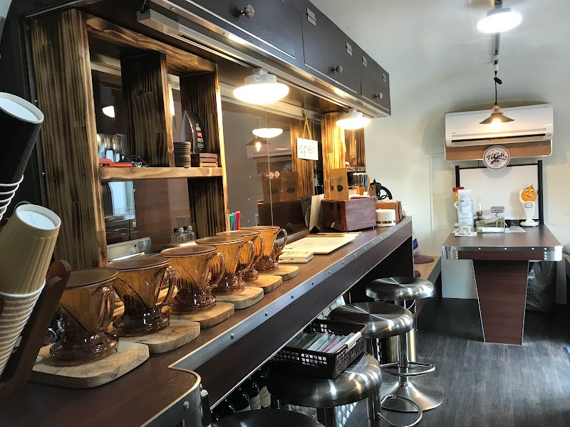 Airstream T's Cafe