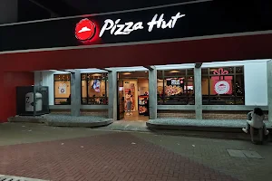 Pizza Hut Central Cartago image