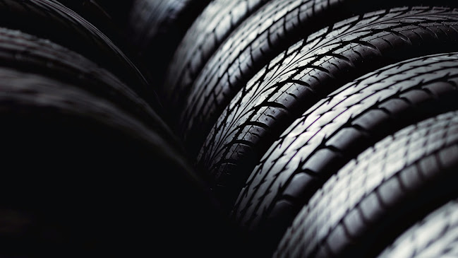 Reviews of Bush Tyres in Hull - Tire shop
