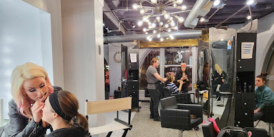 LUXORI - Premier Hair Salon - Indianapolis Downtown on the Circle