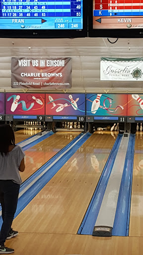 Bowling Alley «Woodbridge Bowling Center», reviews and photos, 346 Main St, Woodbridge, NJ 07095, USA