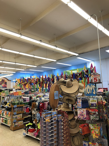 Grocery Store «Bodega R Ranch Market», reviews and photos, 1112 Walnut Ave, Tustin, CA 92780, USA