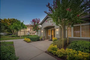 Terracina at Laguna Creek | Affordable Apartments image