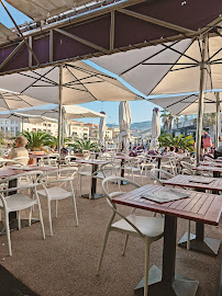Atmosphère du Restaurant Le Greenwich à Marseille - n°2