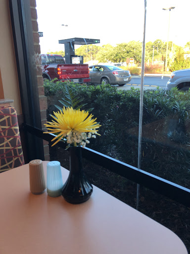 Fast Food Restaurant «Chick-fil-A», reviews and photos, 70 Golden Isles Plaza, Brunswick, GA 31520, USA