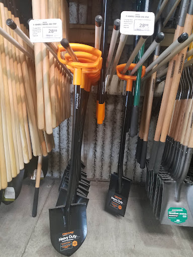 Home Improvement Store «Menards», reviews and photos, 290 N Bolingbrook Dr, Bolingbrook, IL 60440, USA