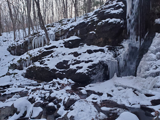 Tourist Attraction «Black Ledge Falls», reviews and photos, Hebron Ave, Glastonbury, CT 06033, USA