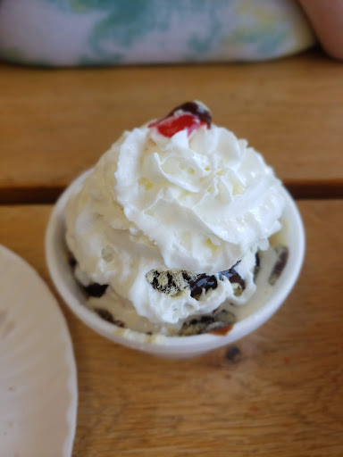 Ice Cream Shop «Ice Shack», reviews and photos, 104 N Water St, Mill Hall, PA 17751, USA