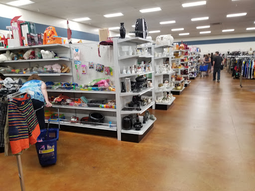 Non-Profit Organization «Southern Oregon Goodwill Retail Store», reviews and photos
