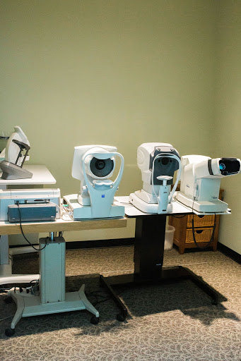 Optometrist «Hillsboro Vision Clinic», reviews and photos, 5317 W Baseline Rd, Hillsboro, OR 97123, USA