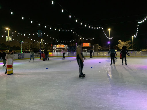 Ice skating rink in Sacramento