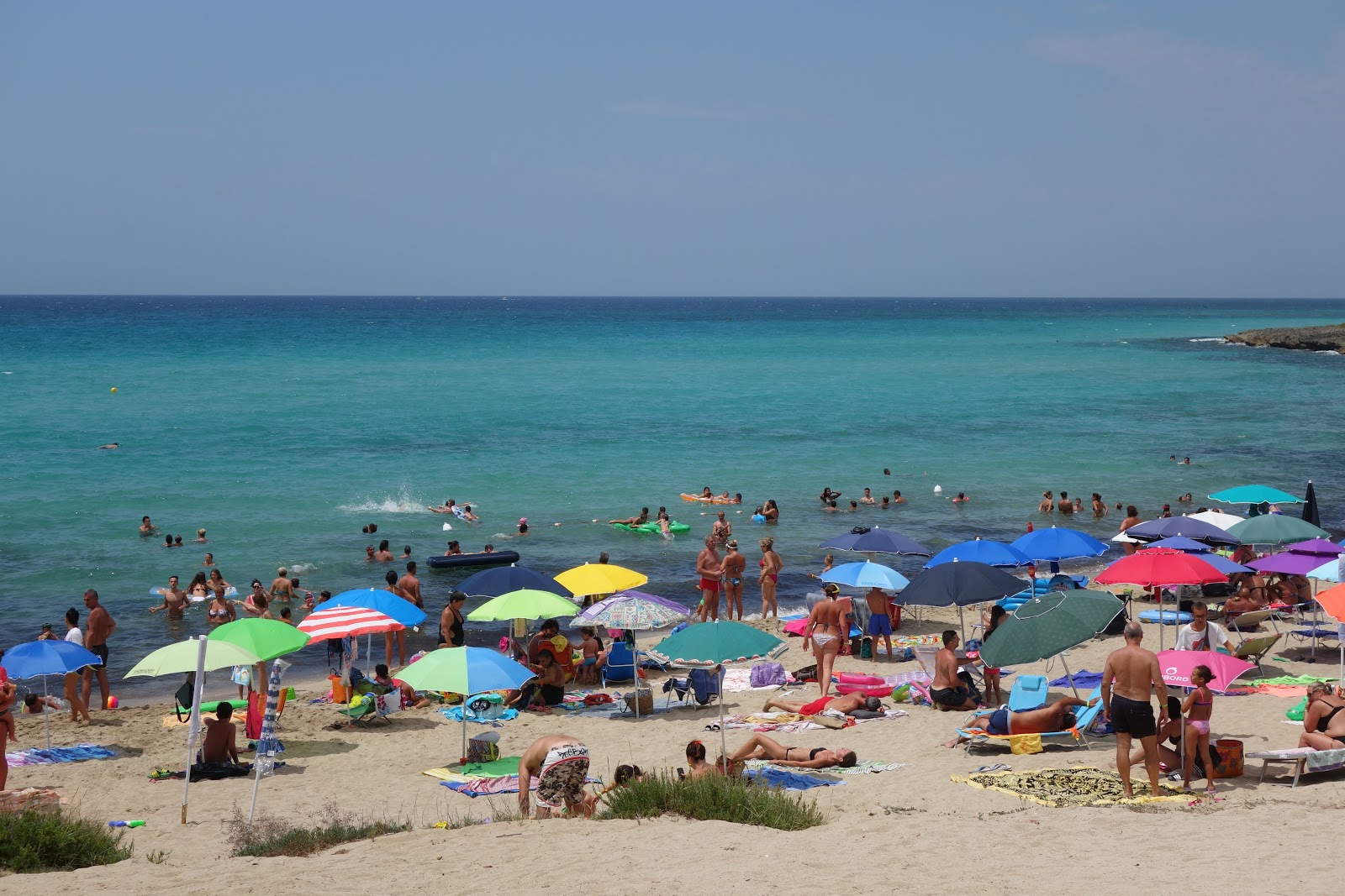 Foto van Cesareo beach strandresortgebied