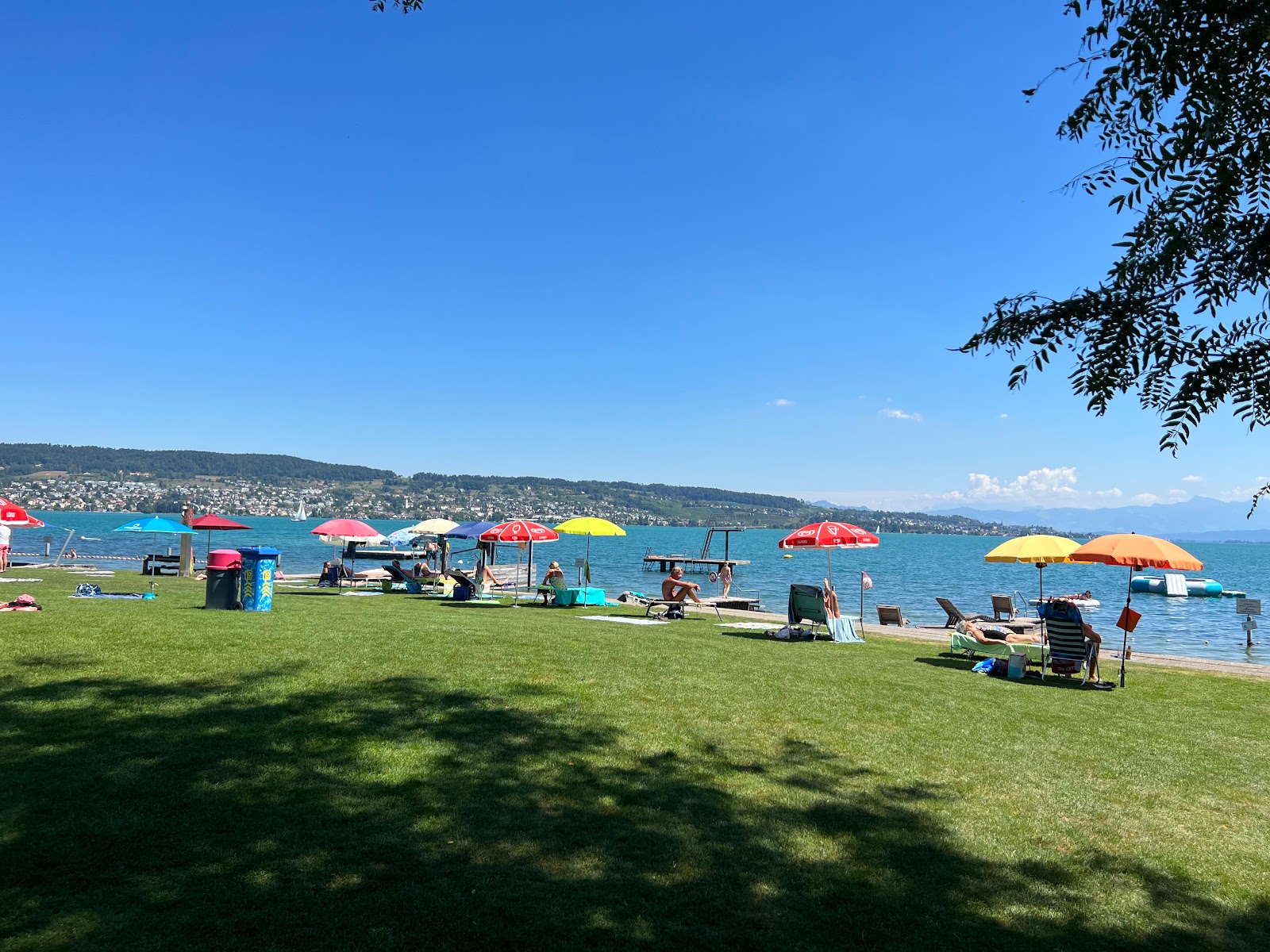 Photo de Strandbad Wadenswil zone de station balnéaire