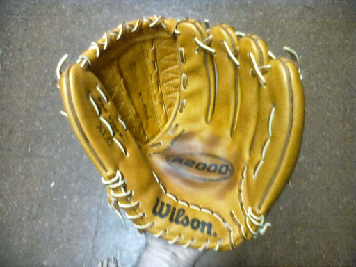 Wagner Baseball Glove Repair