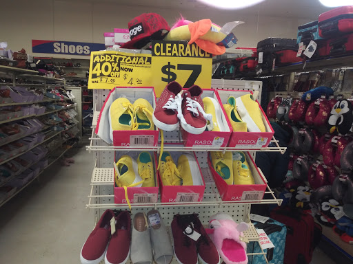 Discount Store «Roses», reviews and photos, 501 Adams Ave, Philadelphia, PA 19120, USA