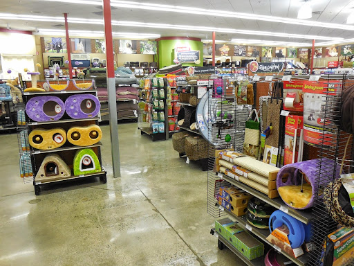 Pet Supply Store «Pet Food Express», reviews and photos, 265 Davis St, San Leandro, CA 94577, USA