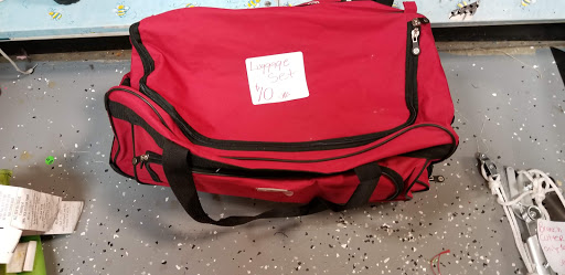 Shopping Mall «Sun-Vet Mall», reviews and photos, 5801 Sunrise Hwy, Holbrook, NY 11741, USA